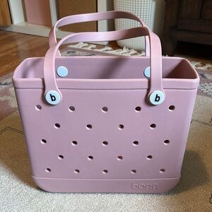 EUC Authentic Baby Bogg Bag